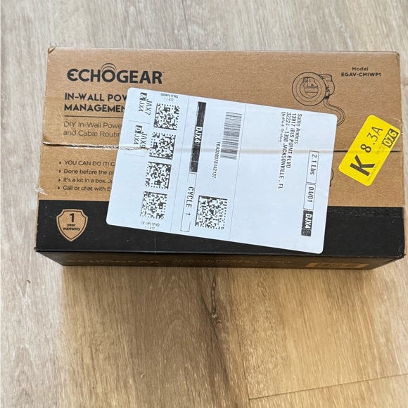 White In-Wall Cable Management Kit - Picture 3 of 10